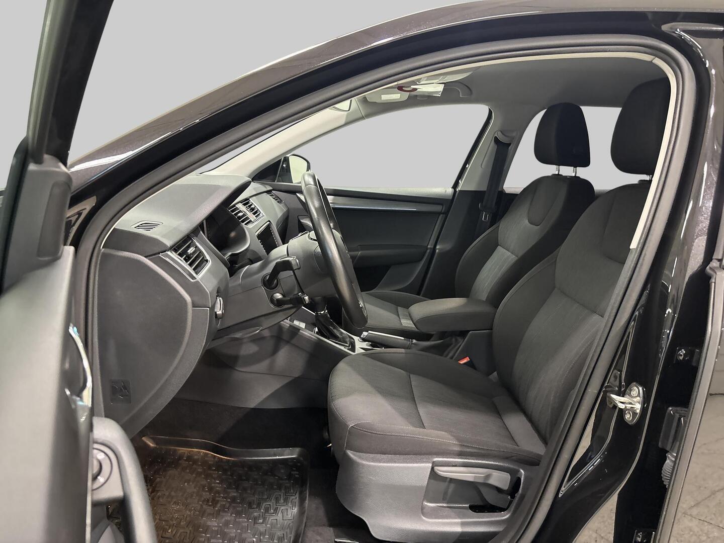 SKODA OCTAVIA 2020