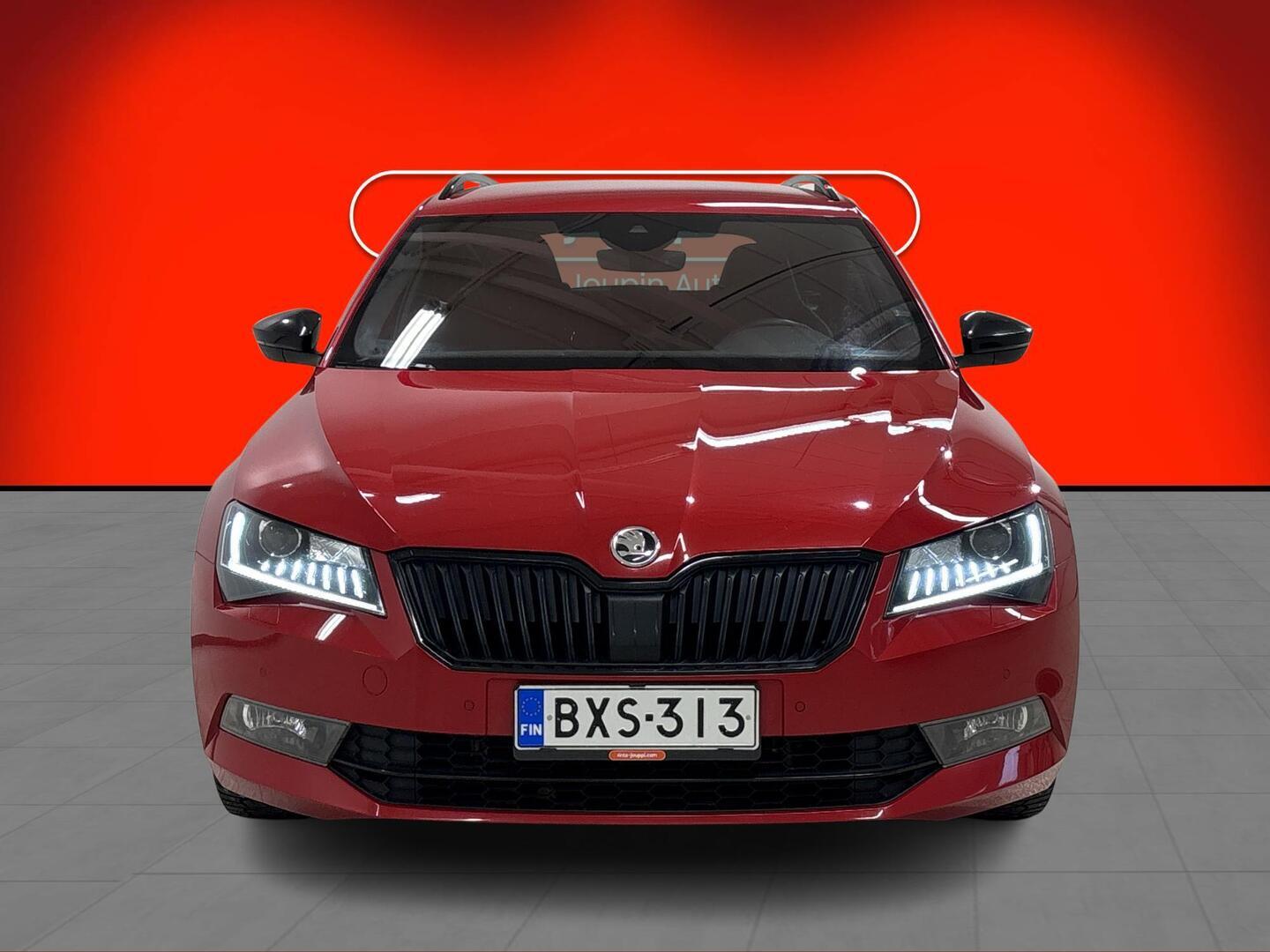 SKODA SUPERB 2019