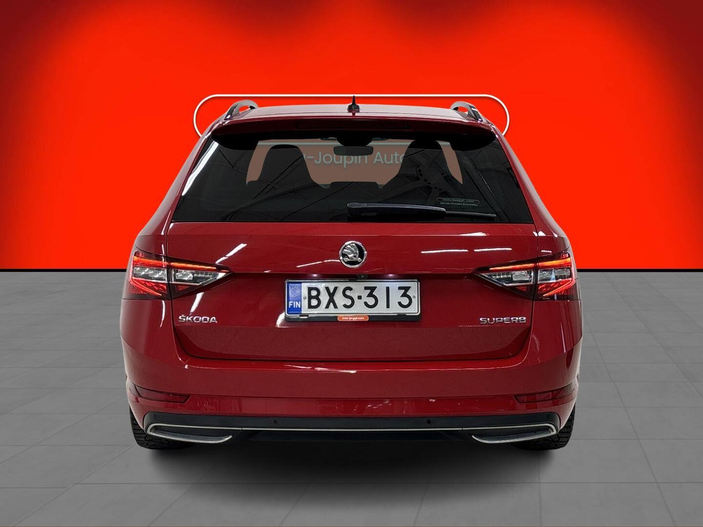 SKODA SUPERB 2019