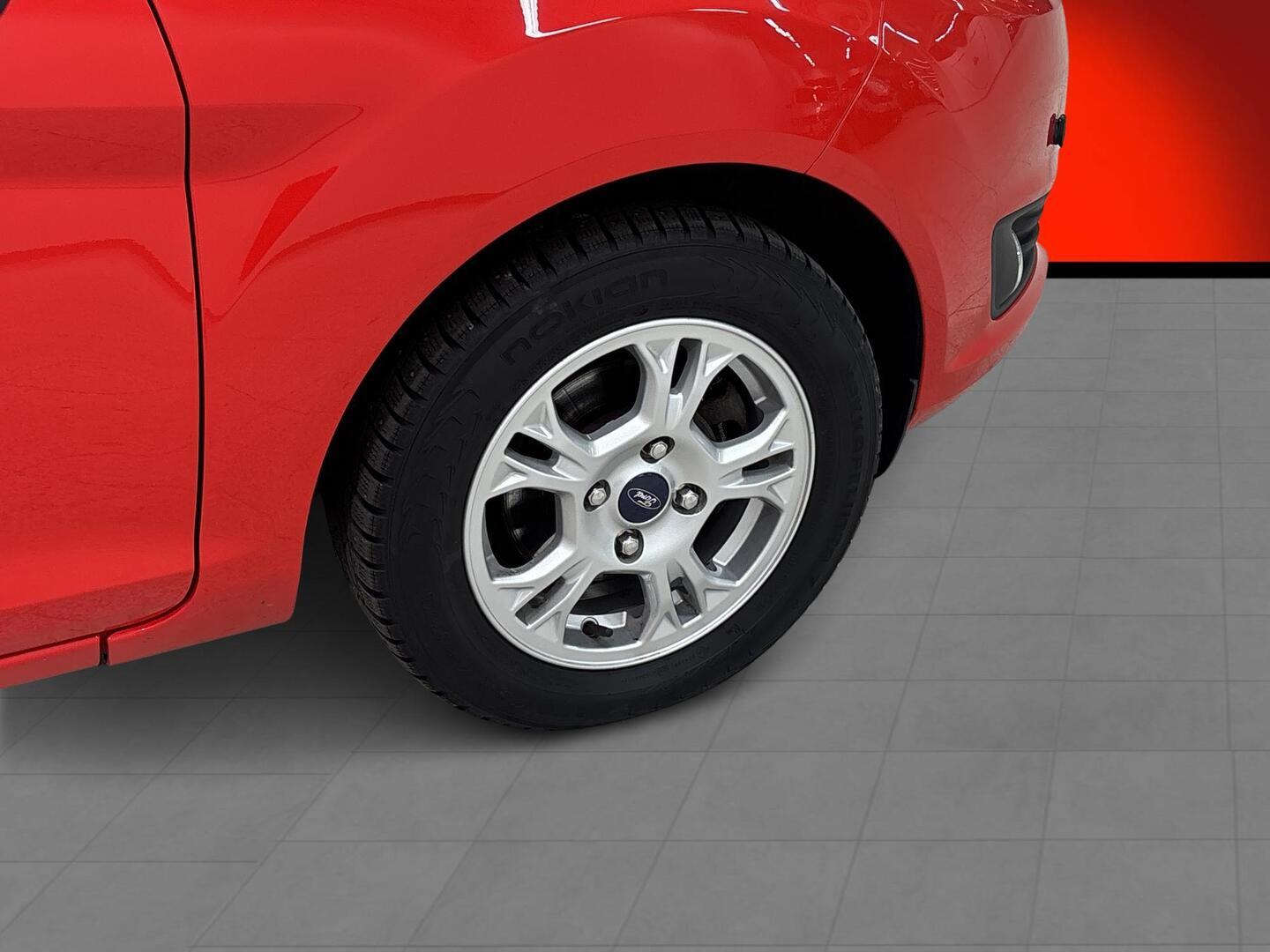 FORD Fiesta 2015