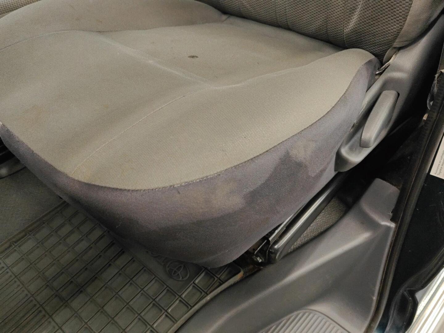 TOYOTA Hiace 2007