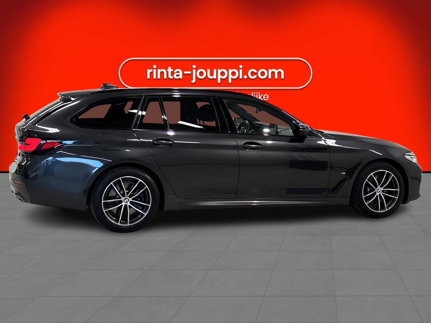 BMW 530 2021