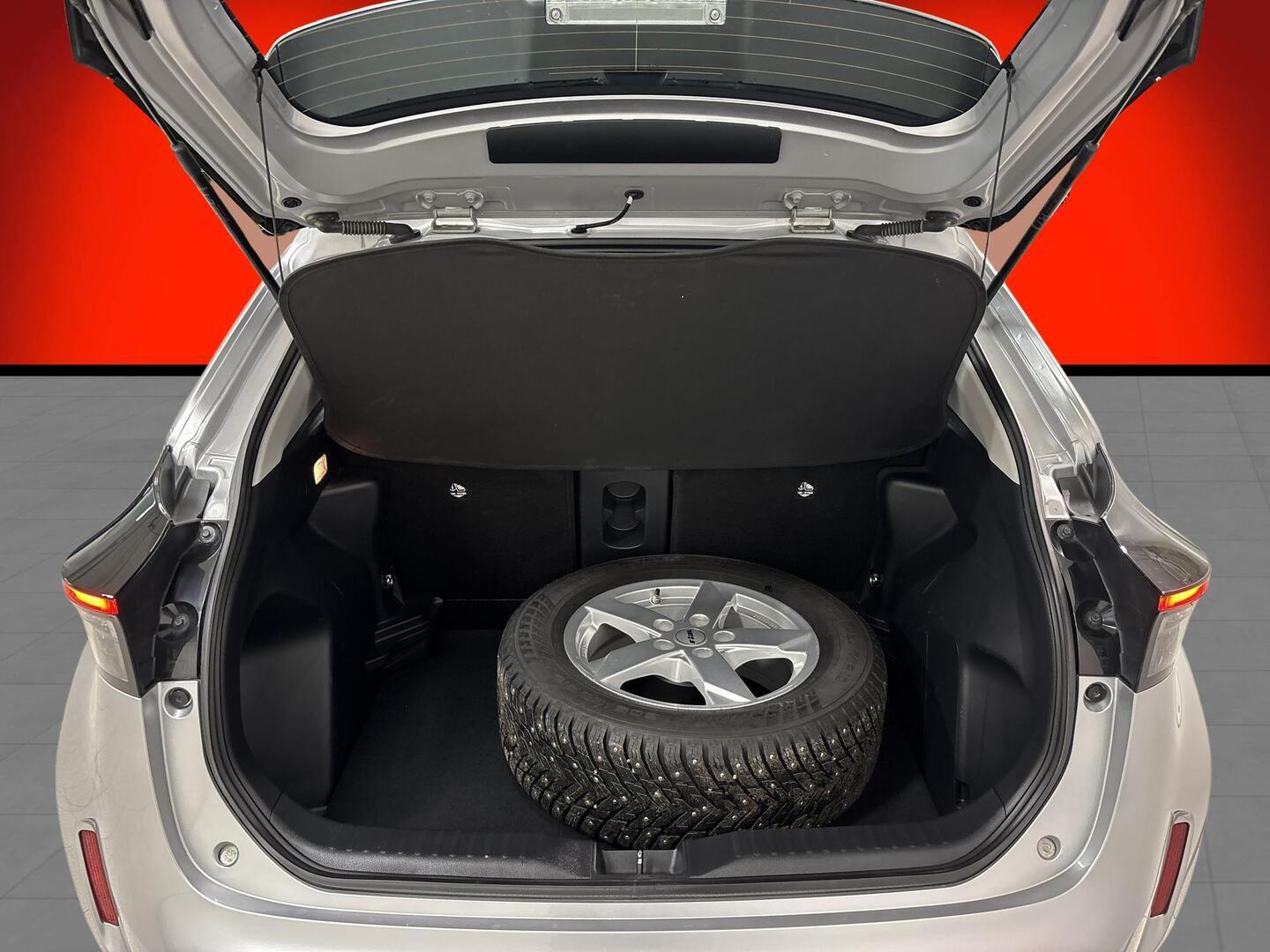 TOYOTA Yaris Cross 2023
