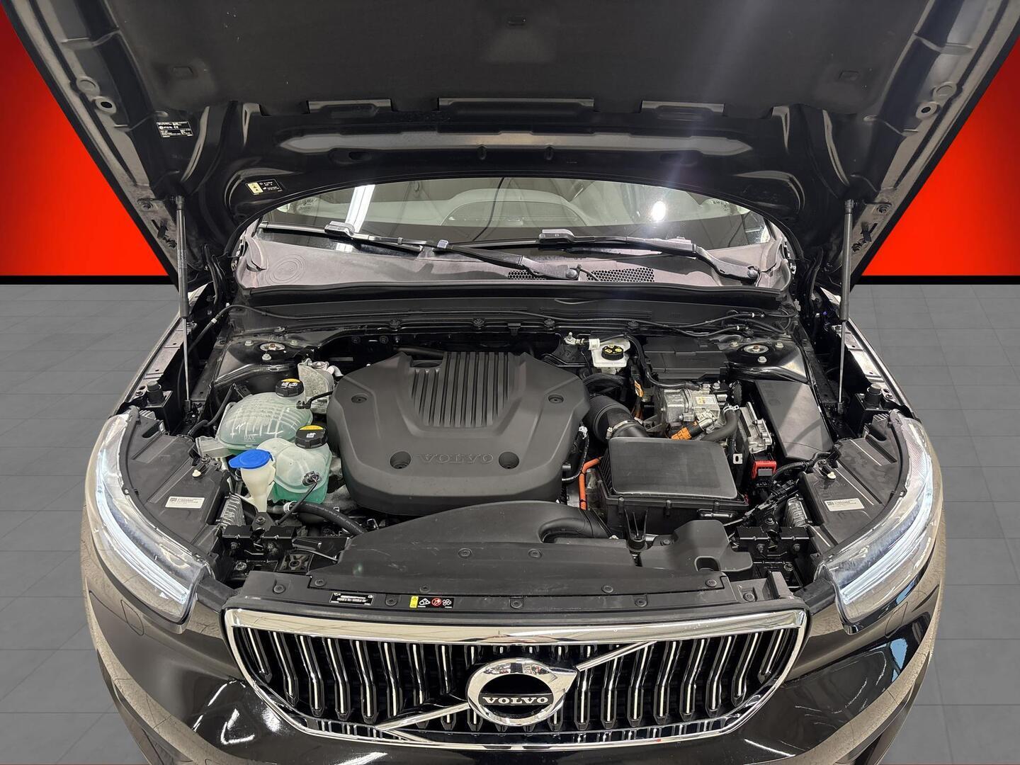 VOLVO XC40 2021