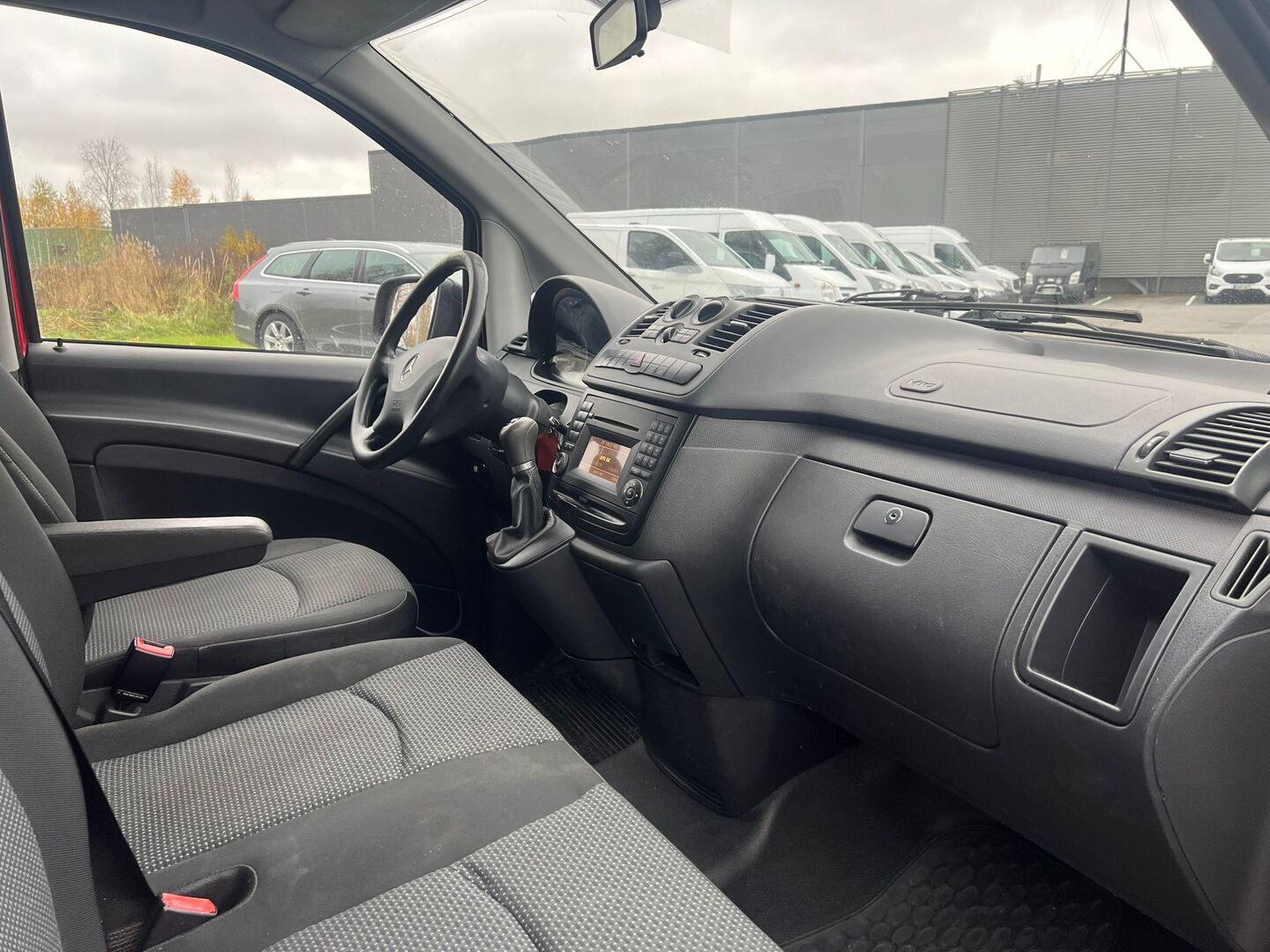 MERCEDES-BENZ Vito 2013