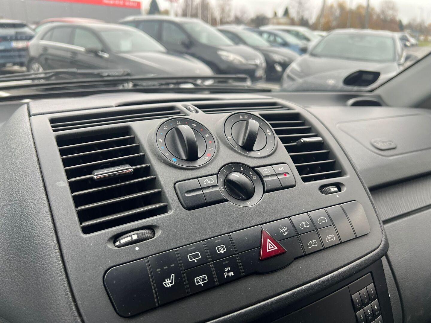 MERCEDES-BENZ Vito 2013