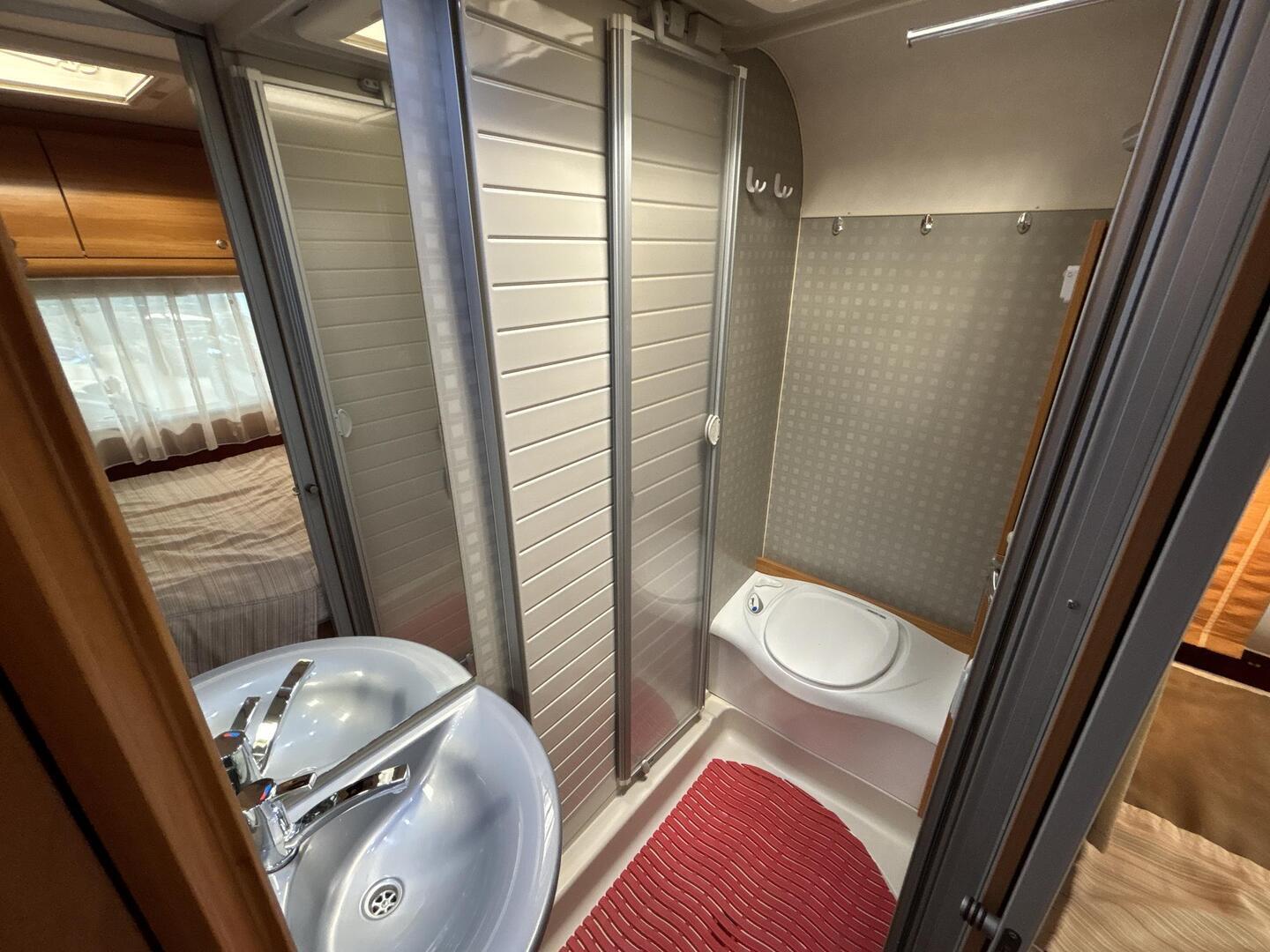 BÜRSTNER Marano T640 2008