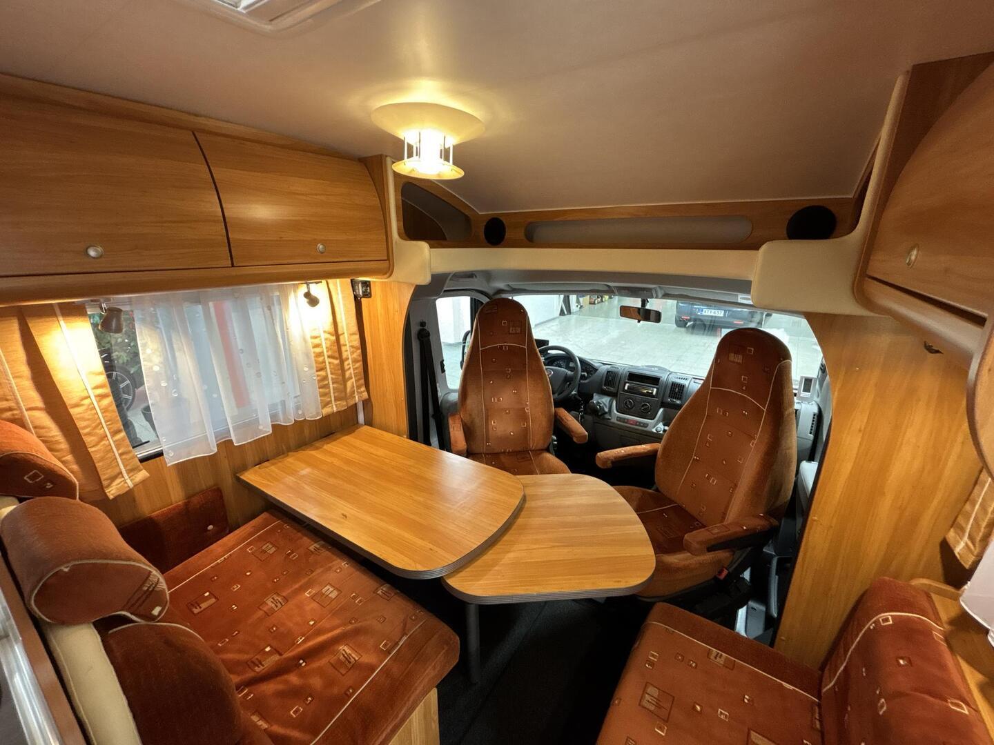 BÜRSTNER Marano T640 2008