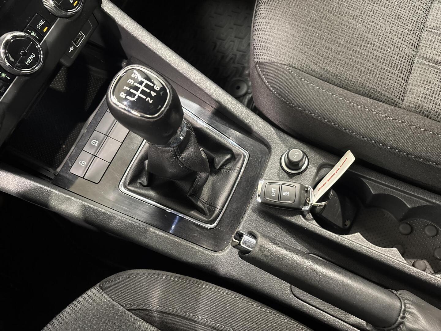 SKODA OCTAVIA 2019
