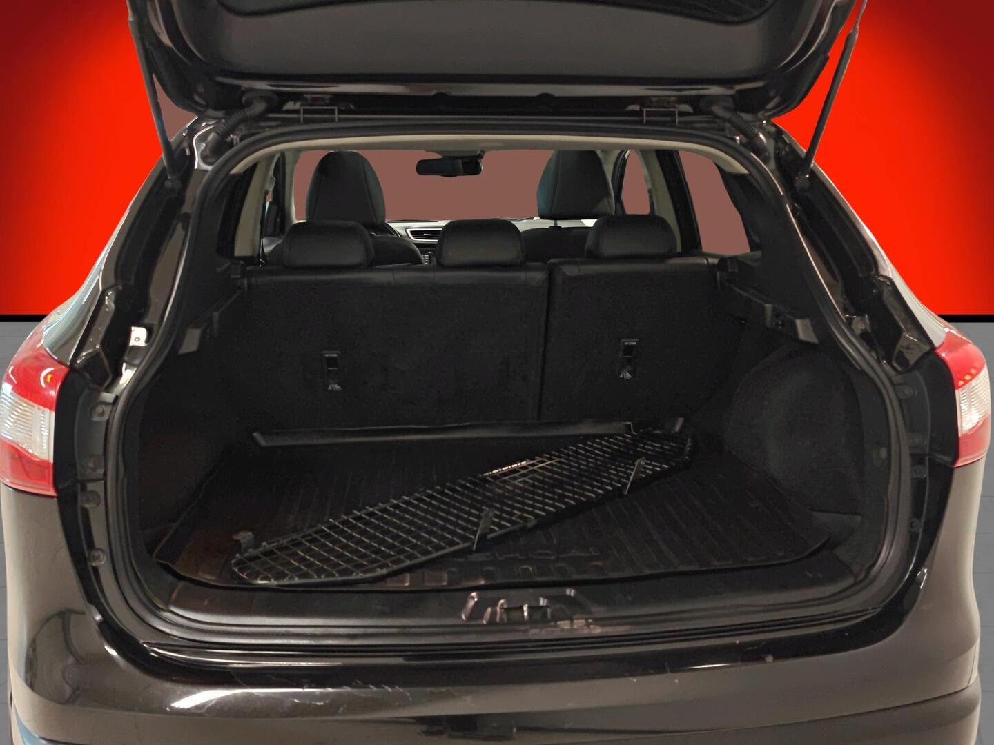NISSAN Qashqai 2015