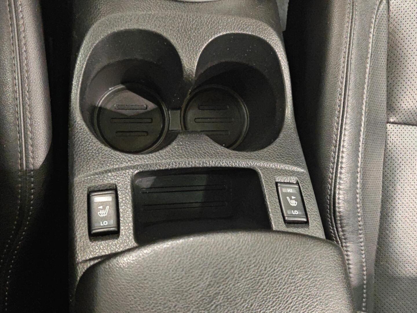 NISSAN Qashqai 2015