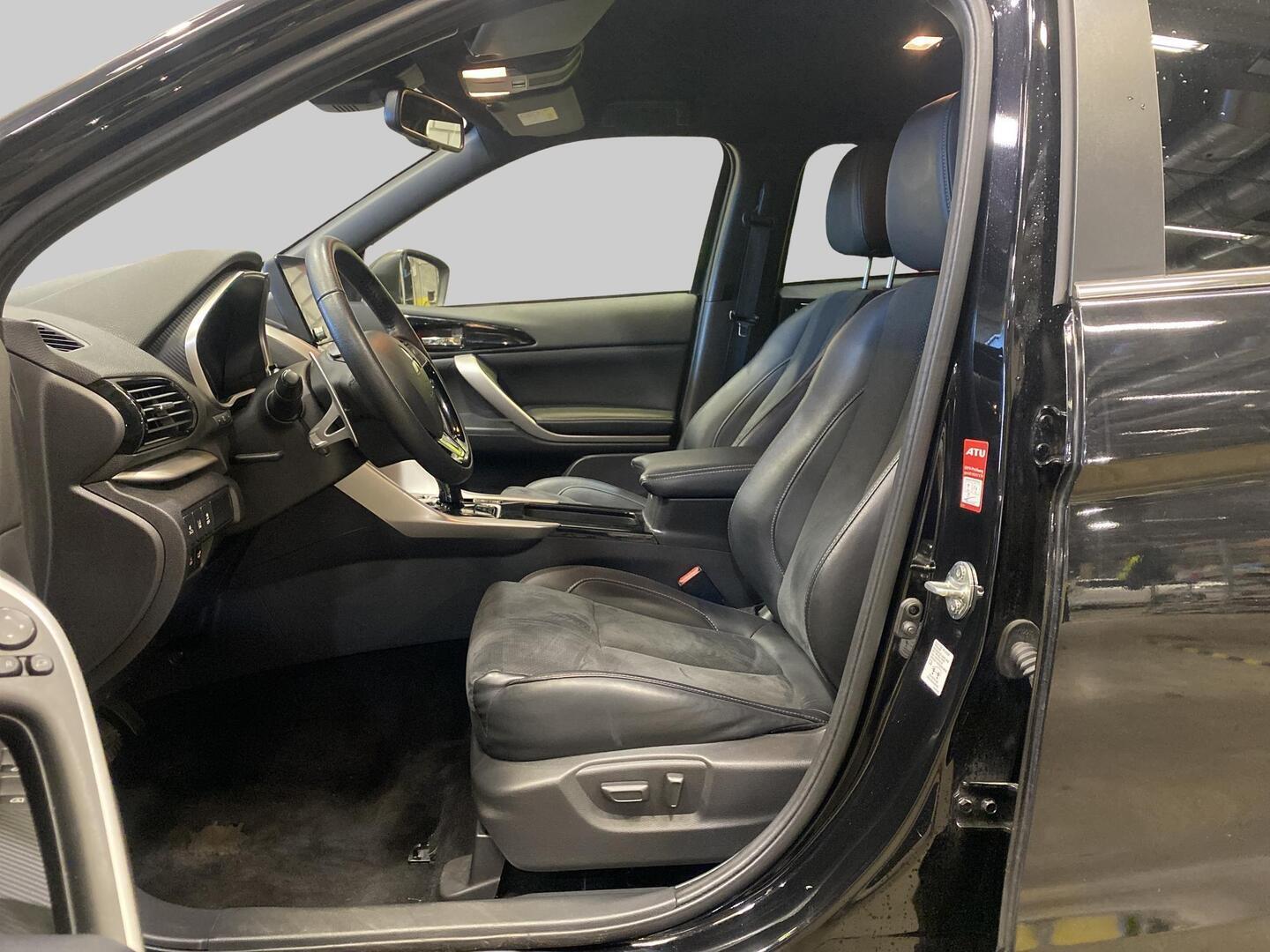 MITSUBISHI ECLIPSE CROSS 2024