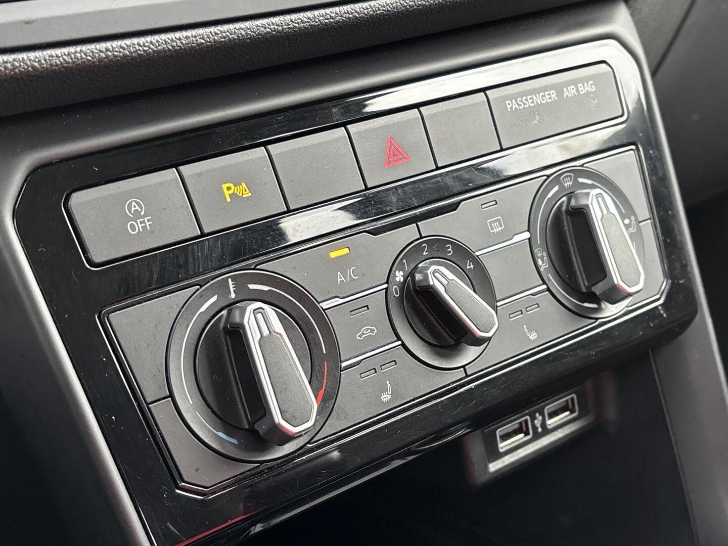 VOLKSWAGEN T-Cross 2020