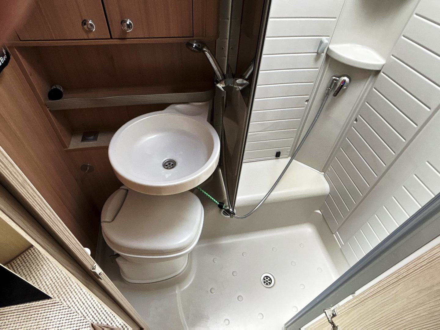 BÜRSTNER Nexxo T 715G 2013