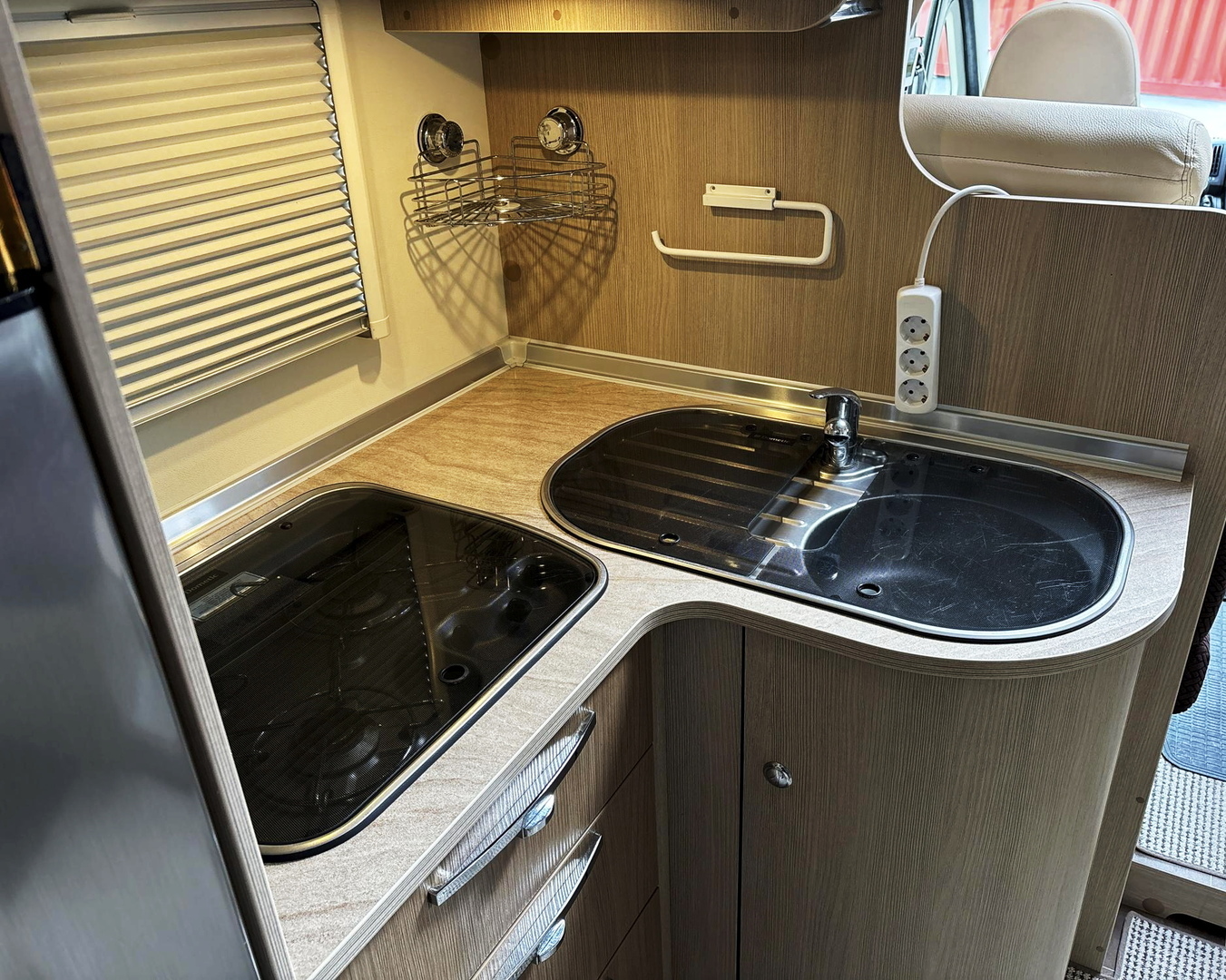 BÜRSTNER Nexxo T 715G 2013