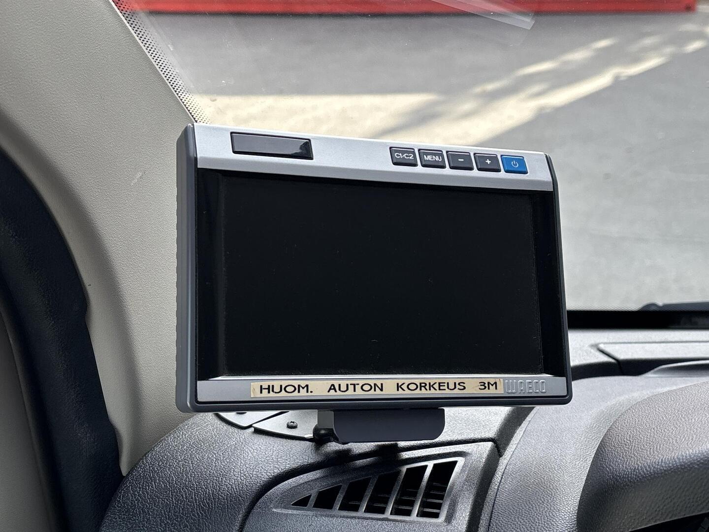 BÜRSTNER Nexxo T 715G 2013