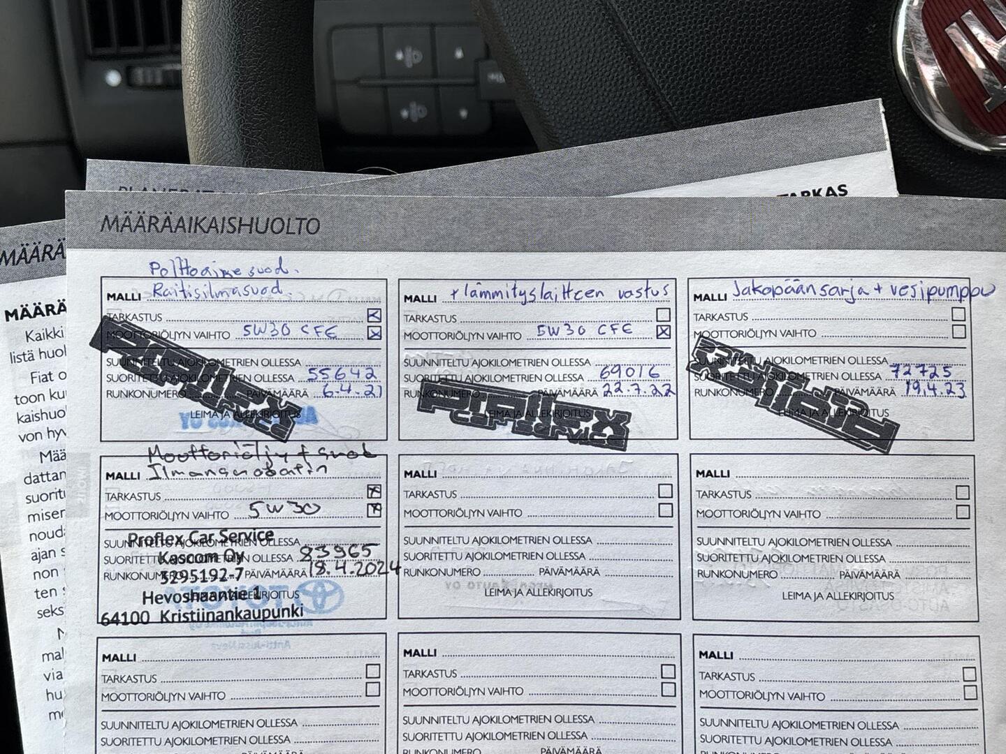 BÜRSTNER Nexxo T 715G 2013