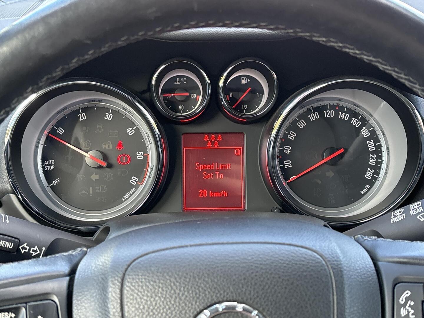 OPEL Zafira Tourer 2016