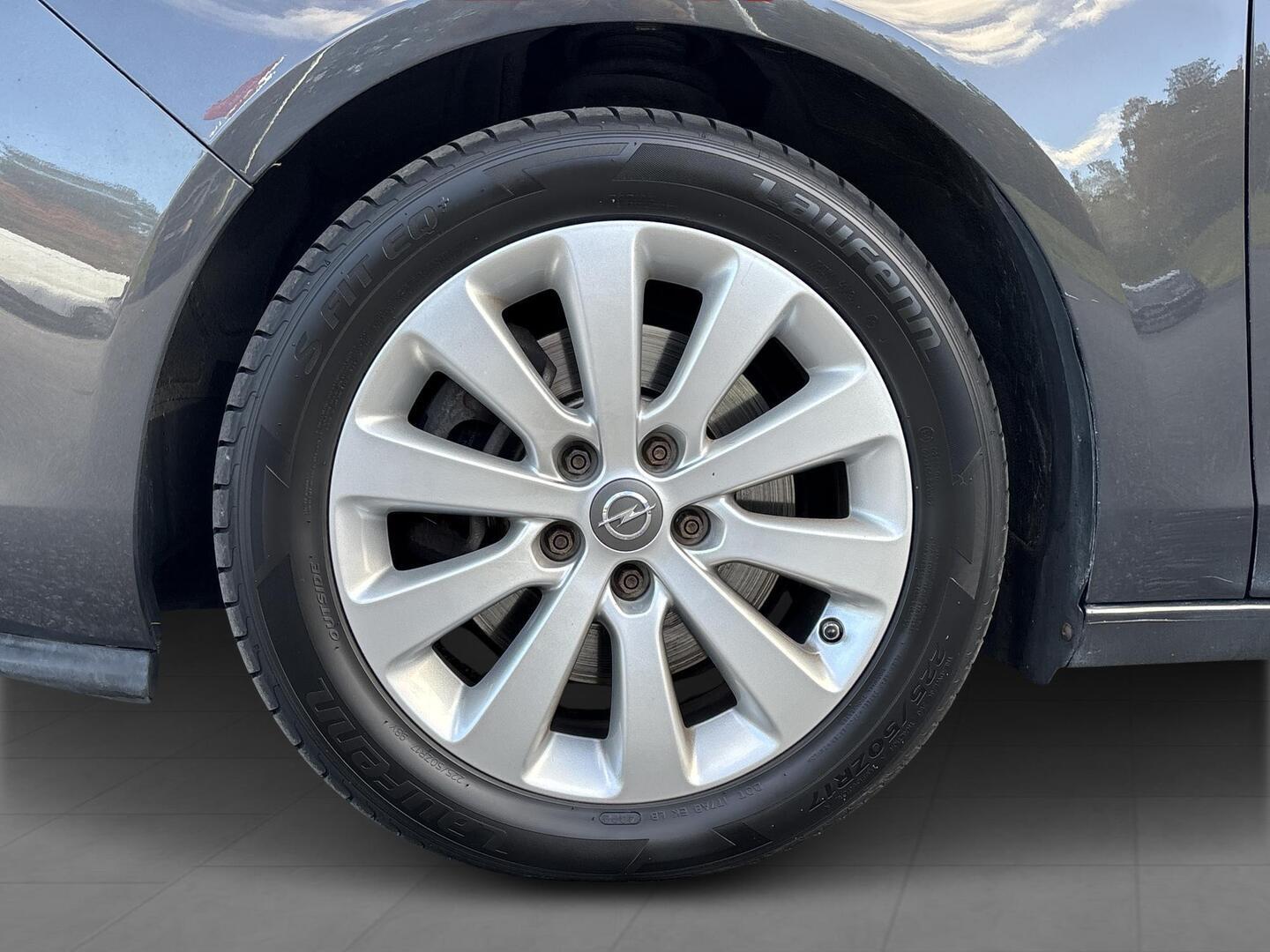 OPEL Zafira Tourer 2016