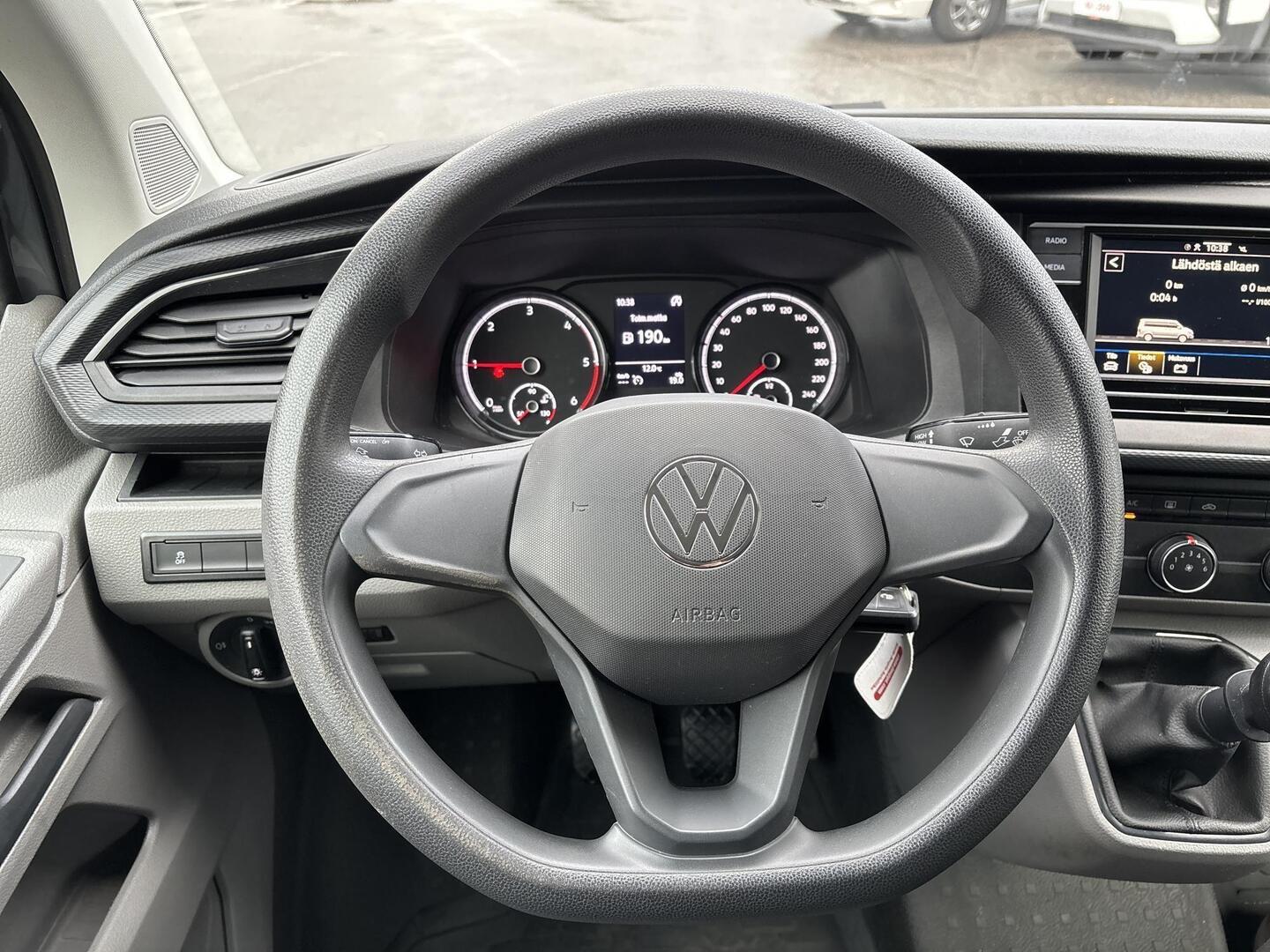 VOLKSWAGEN Transporter 2022