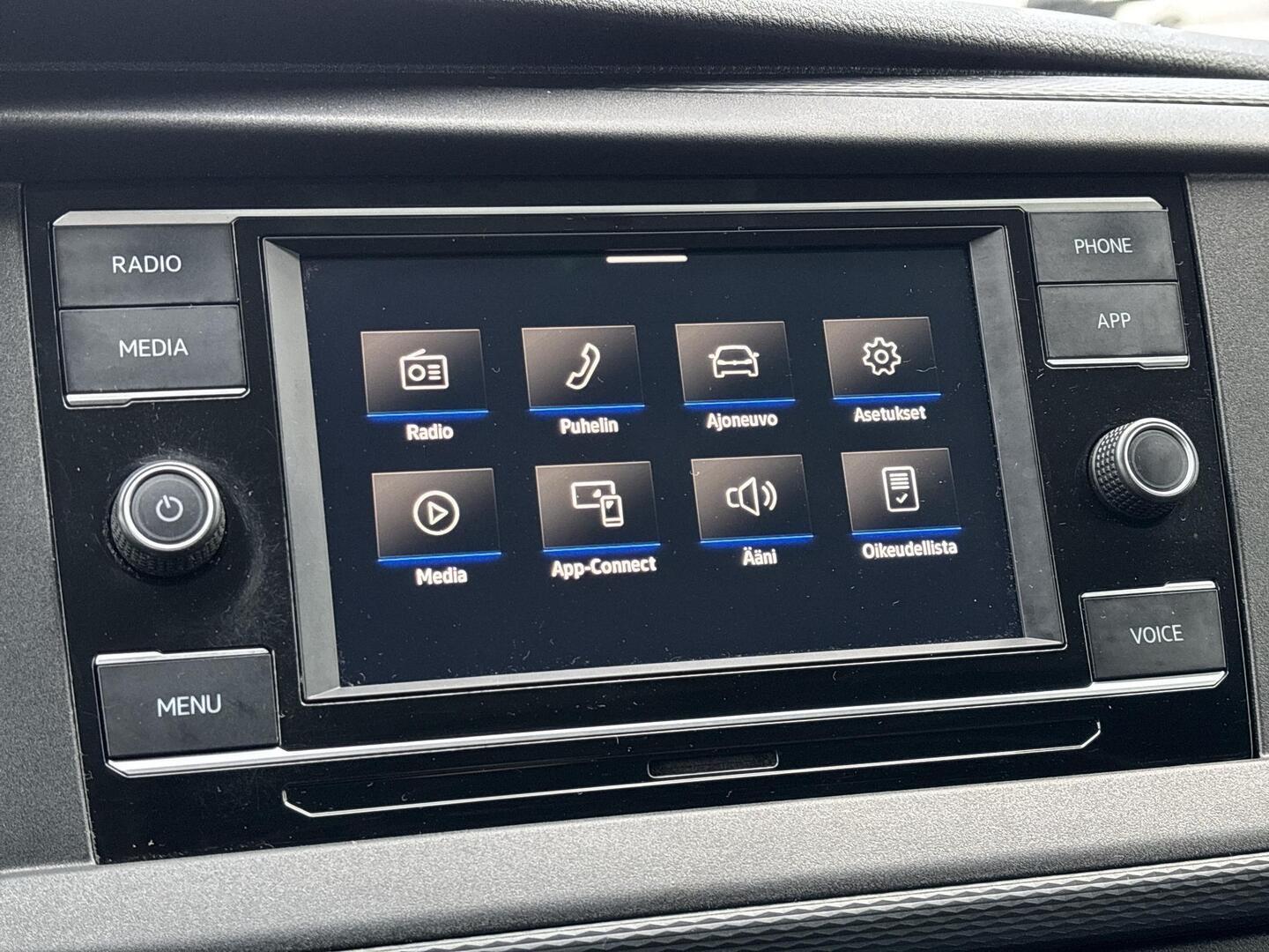 VOLKSWAGEN Transporter 2022