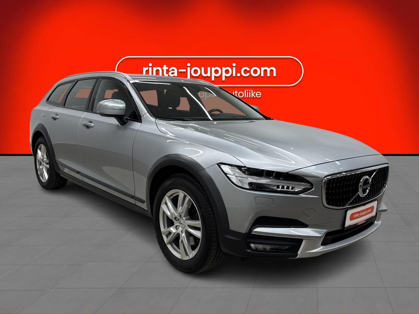 VOLVO V90 CROSS COUNTRY 2018