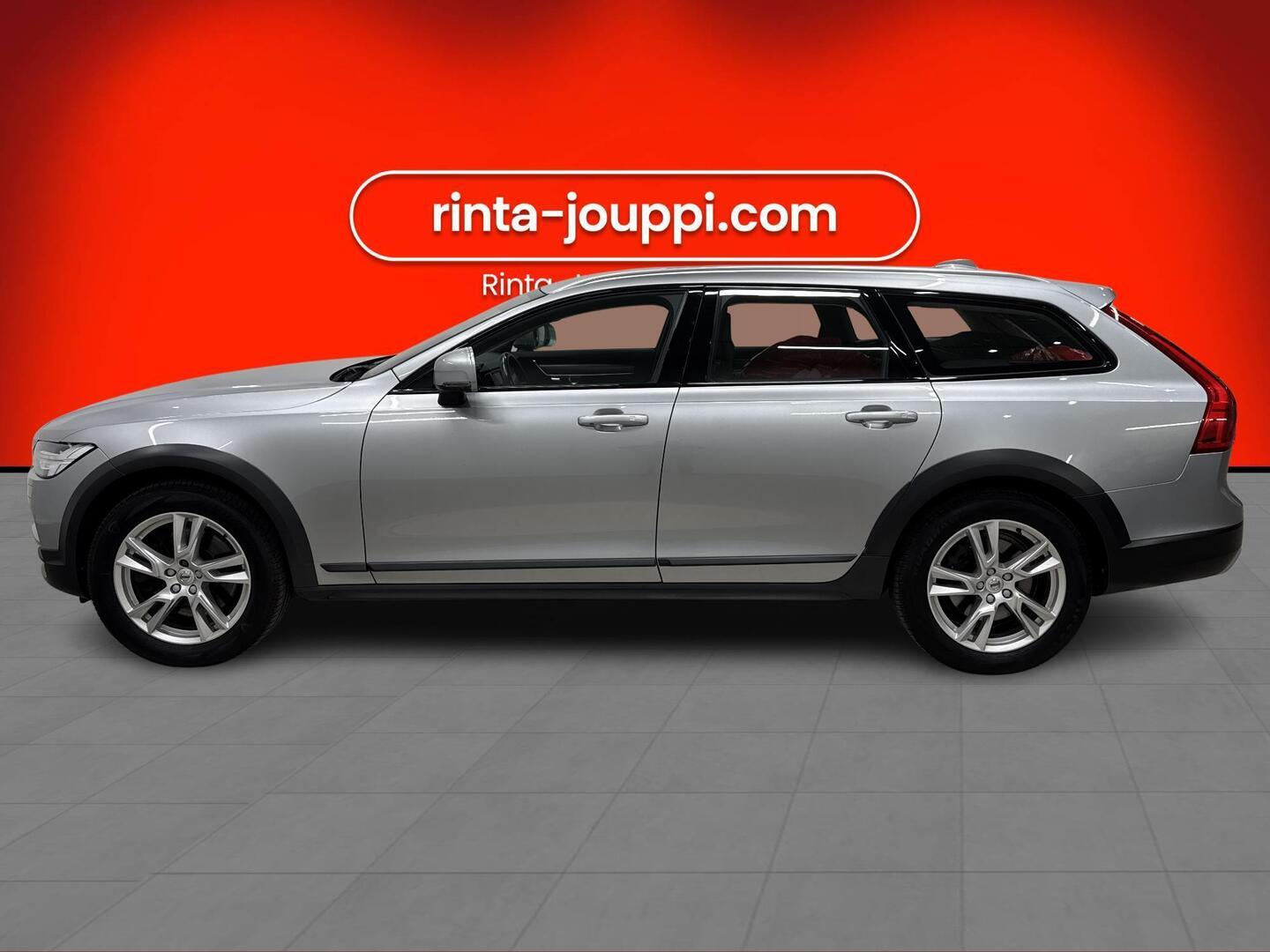 VOLVO V90 CROSS COUNTRY 2018