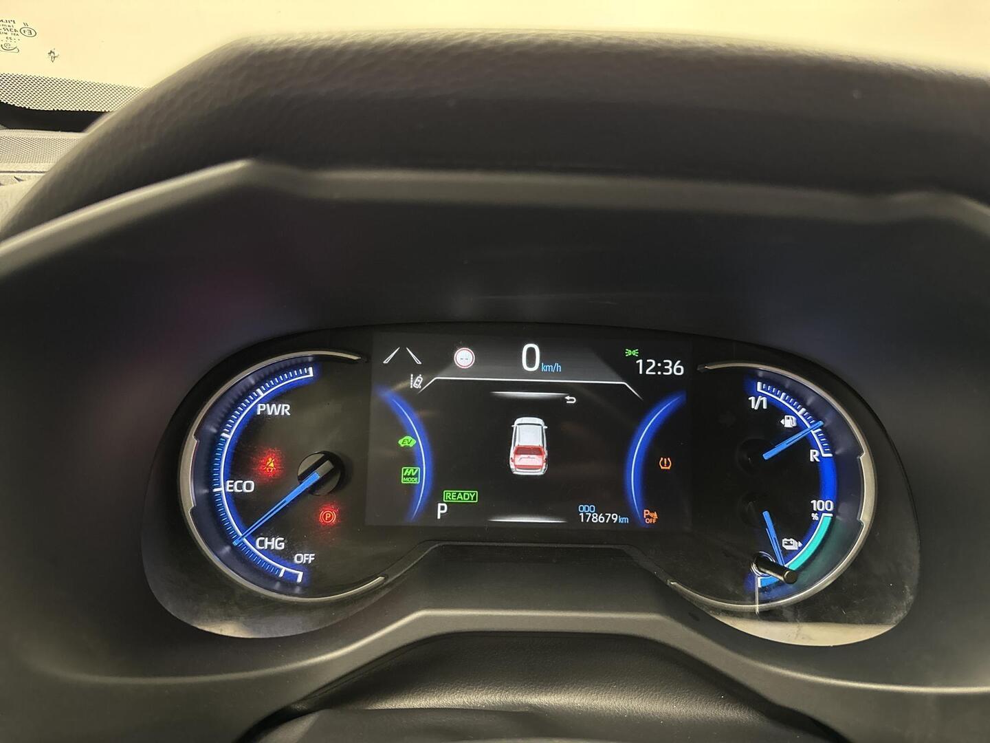 TOYOTA RAV4 PLUG-IN 2021