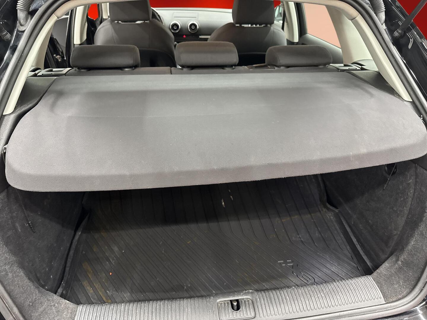 AUDI A3 2015