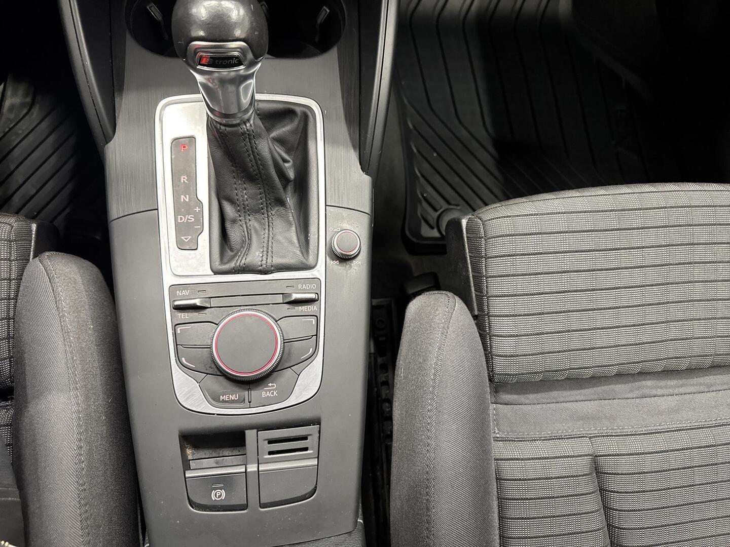 AUDI A3 2015