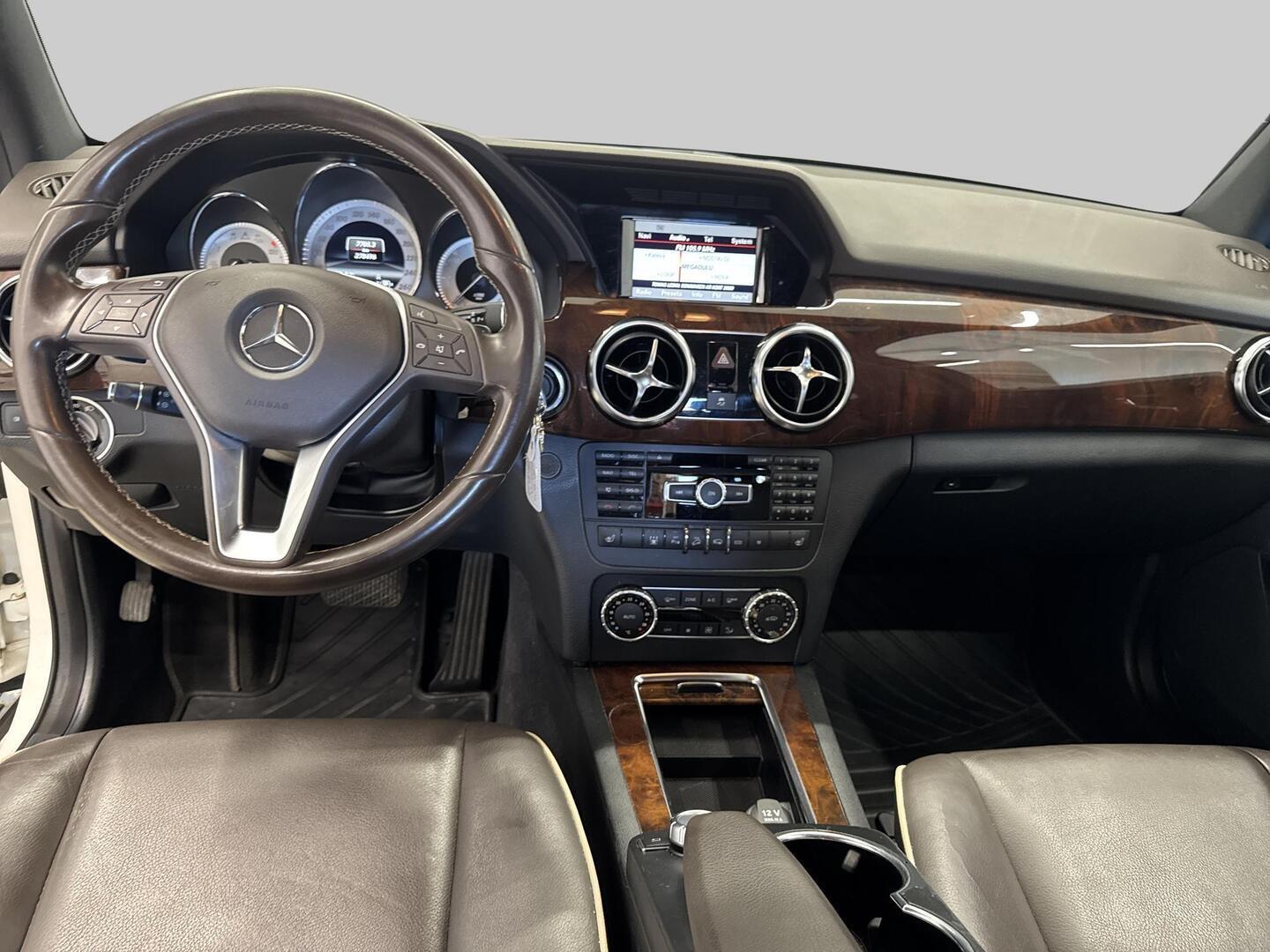 MERCEDES-BENZ GLK 2012