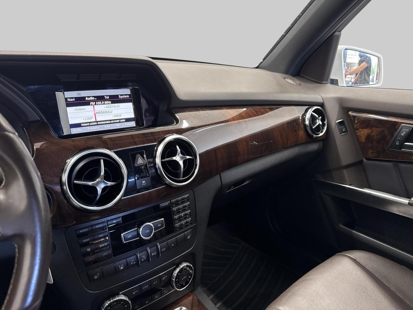 MERCEDES-BENZ GLK 2012