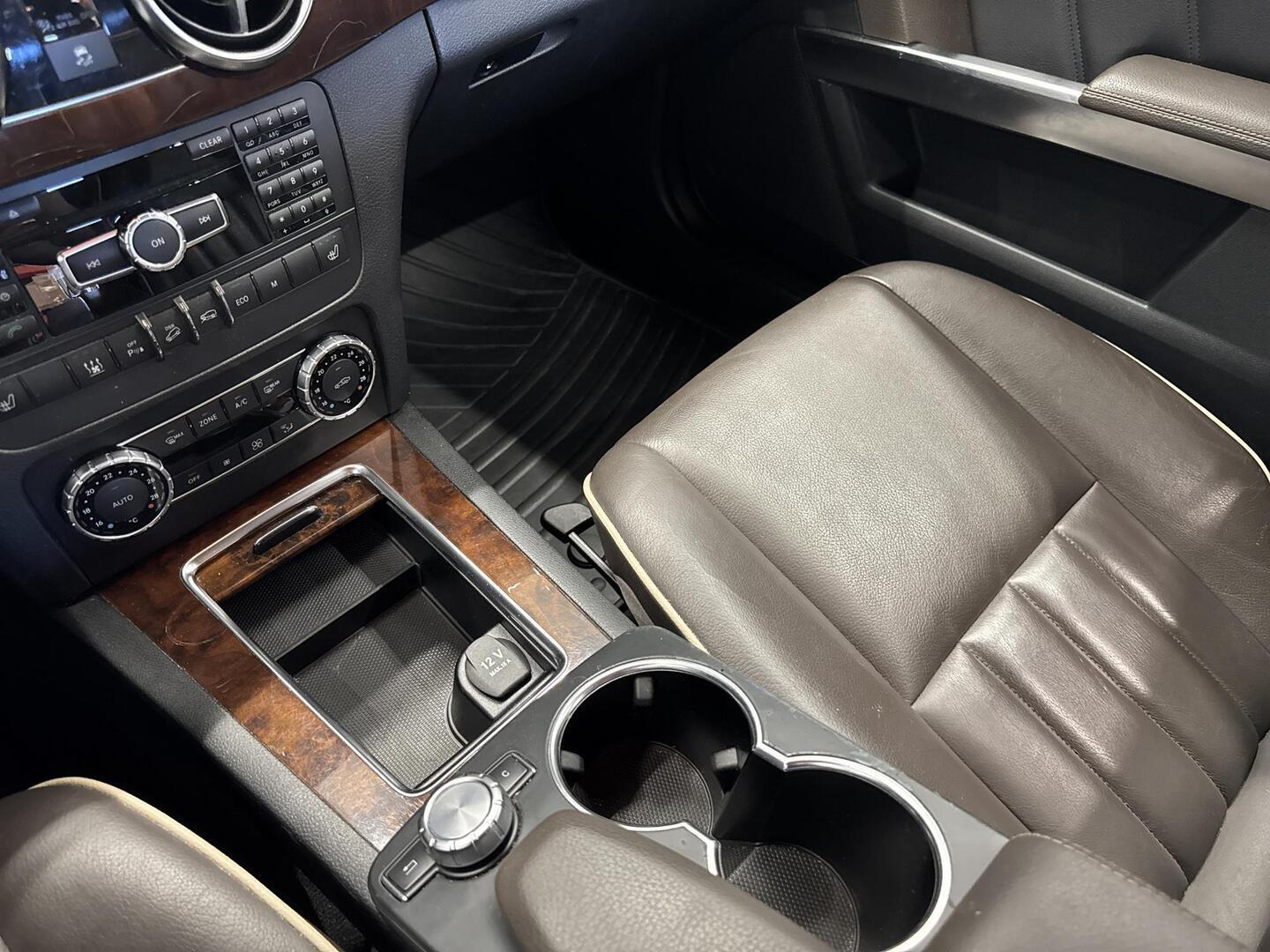 MERCEDES-BENZ GLK 2012