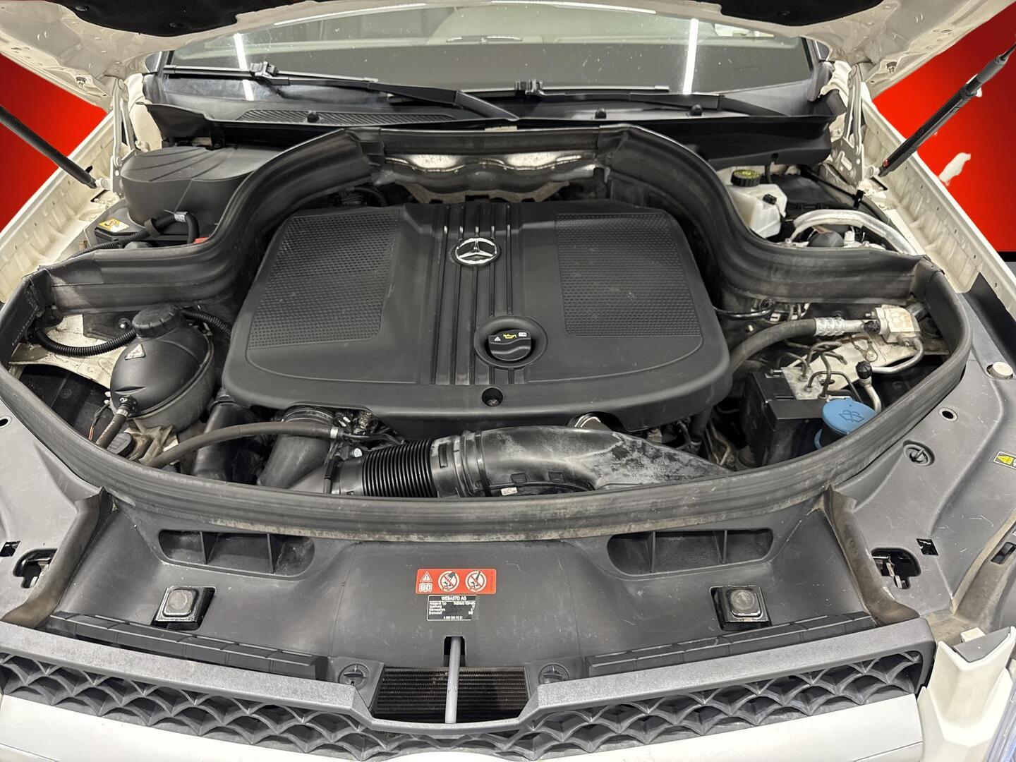 MERCEDES-BENZ GLK 2012