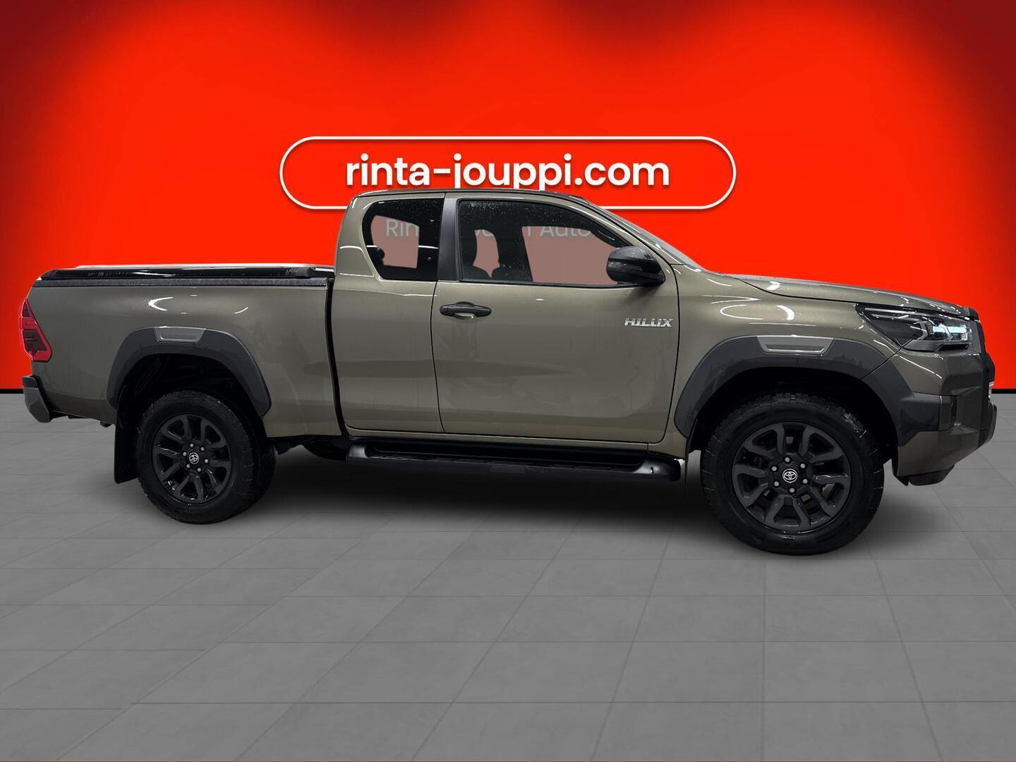 TOYOTA Hilux 2020