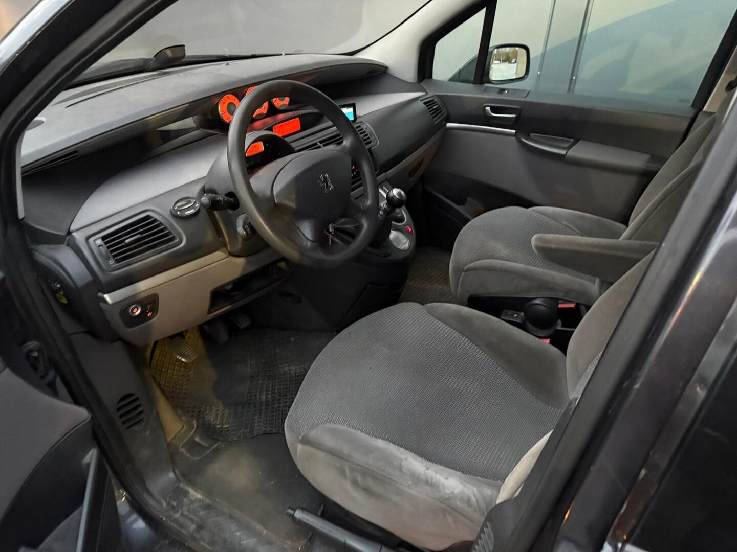 PEUGEOT 807 2008