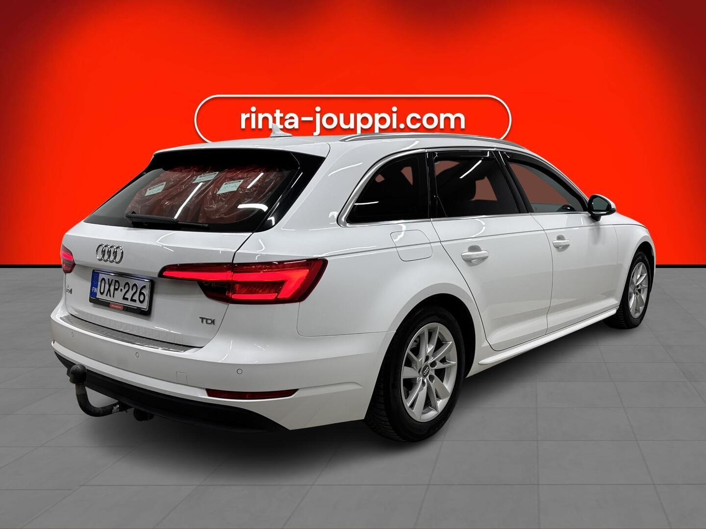 AUDI A4 2016