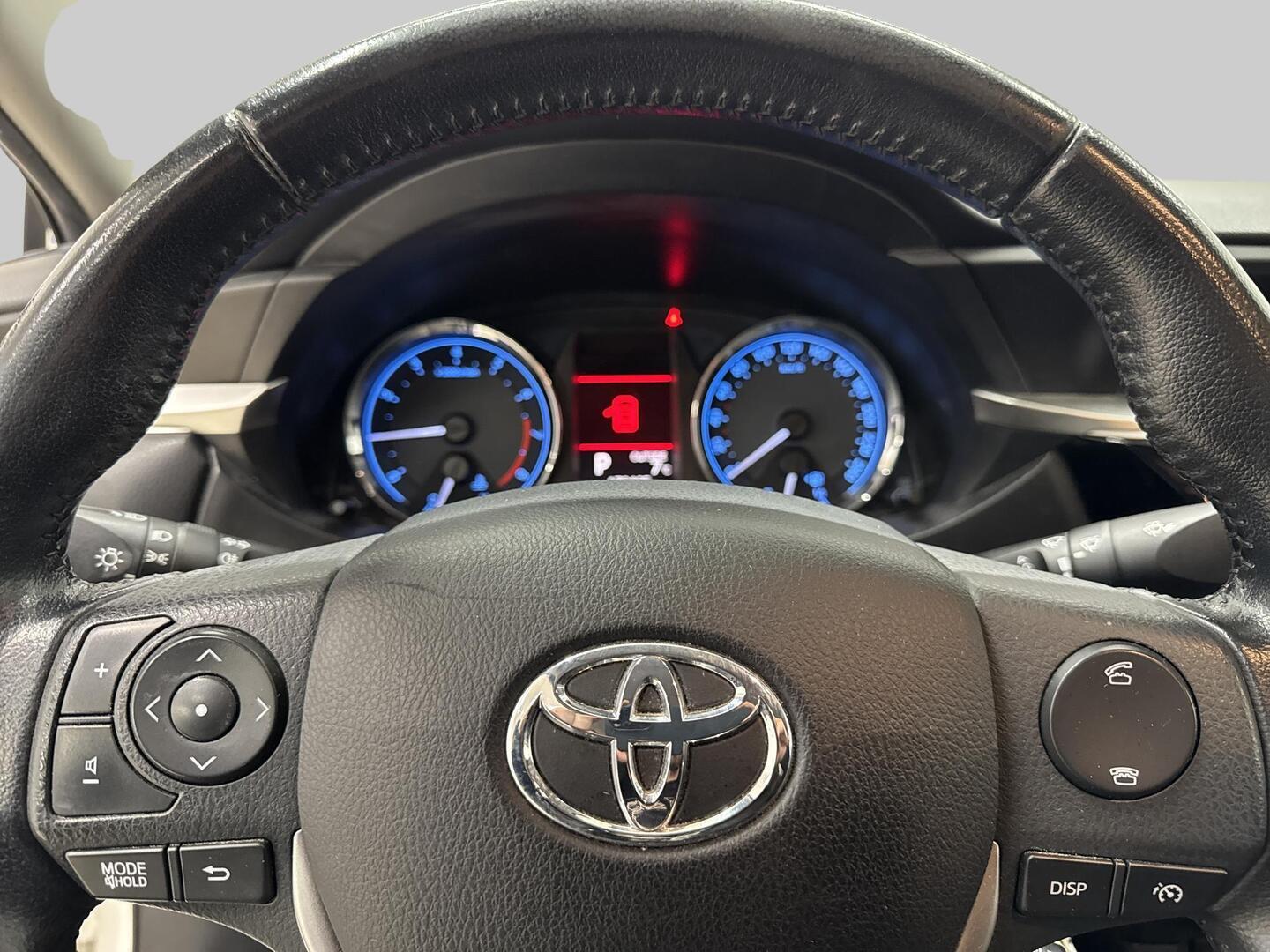 TOYOTA Corolla 2014