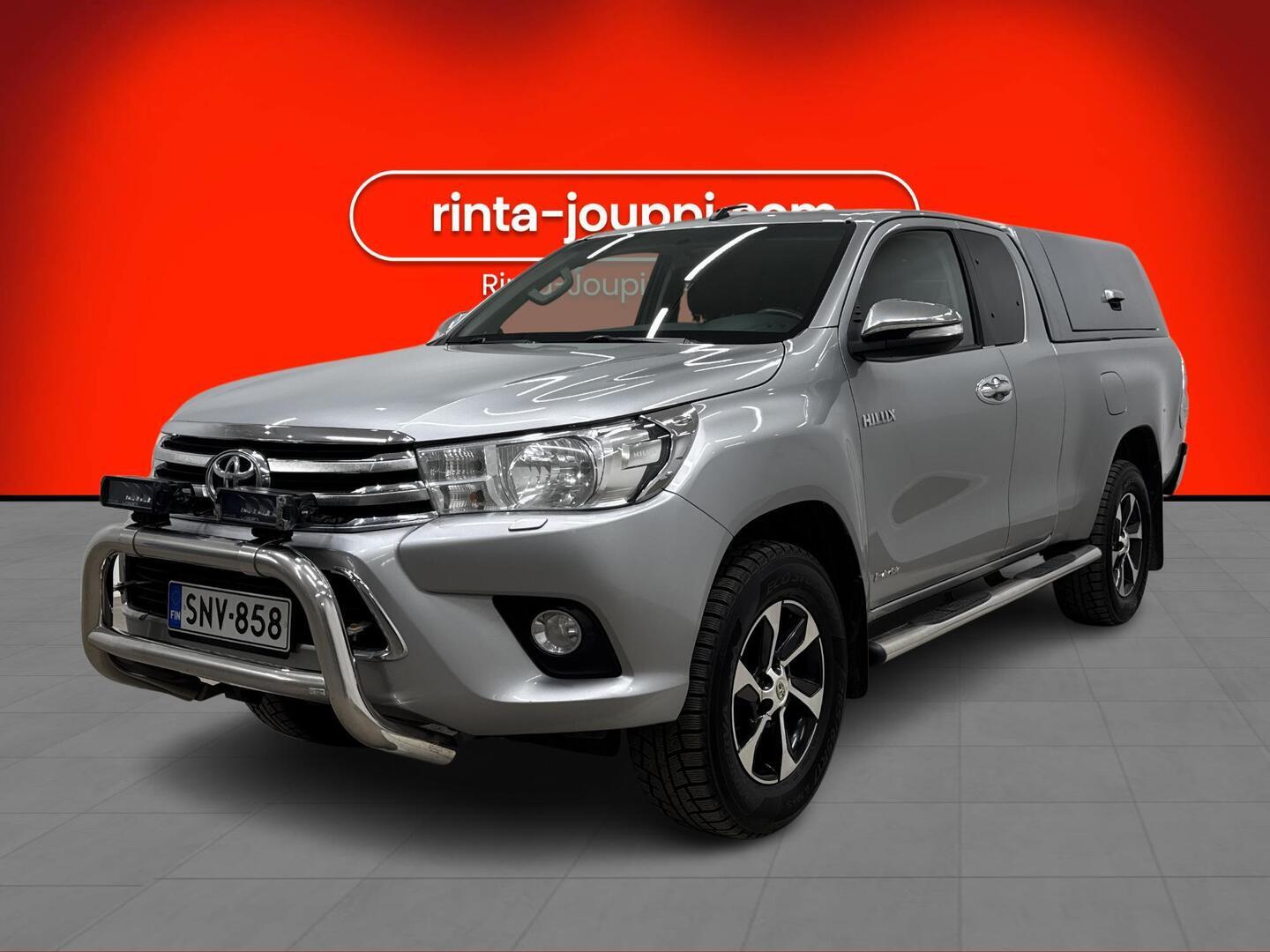 TOYOTA Hilux 2016
