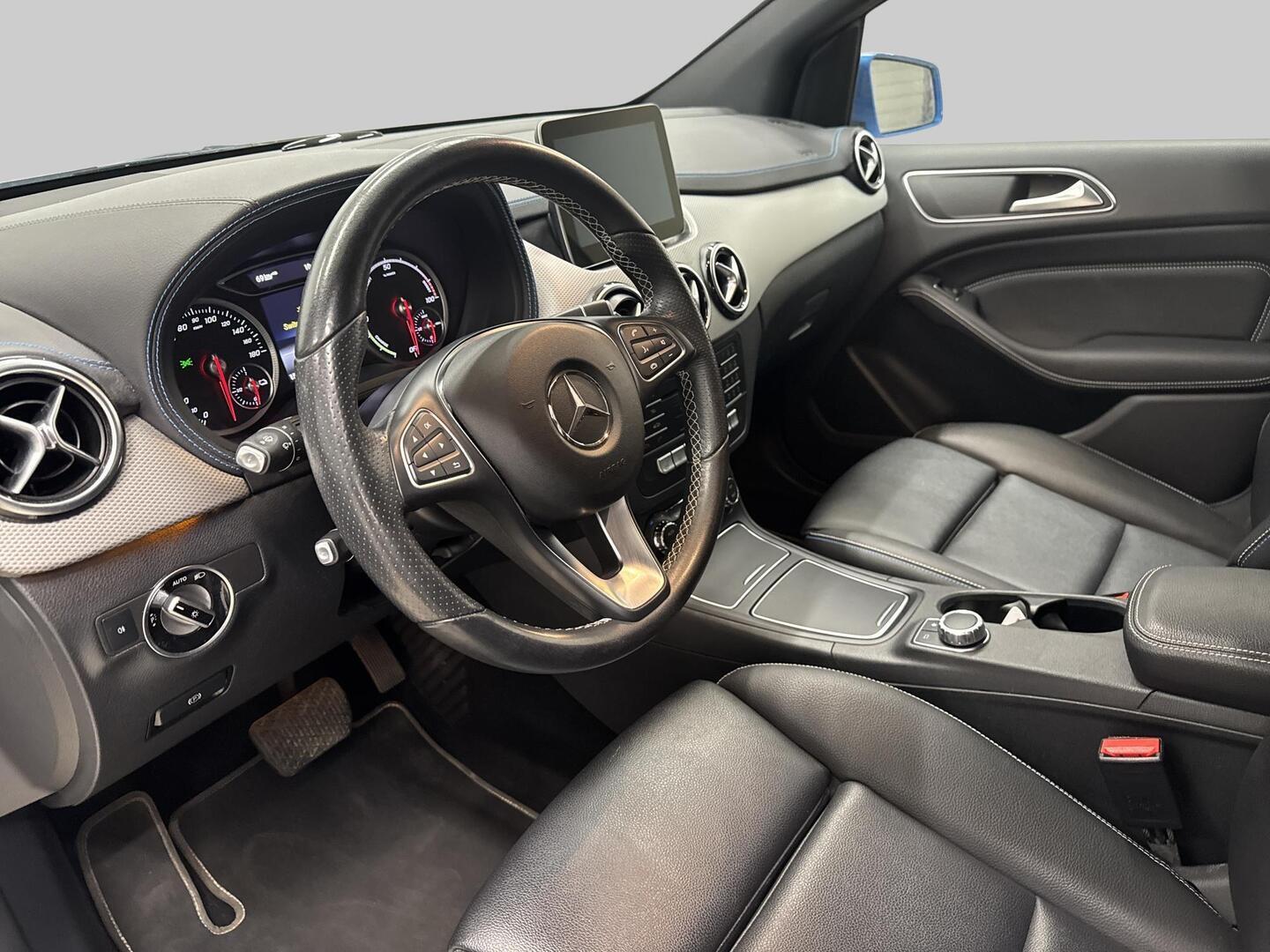 MERCEDES-BENZ B 2018