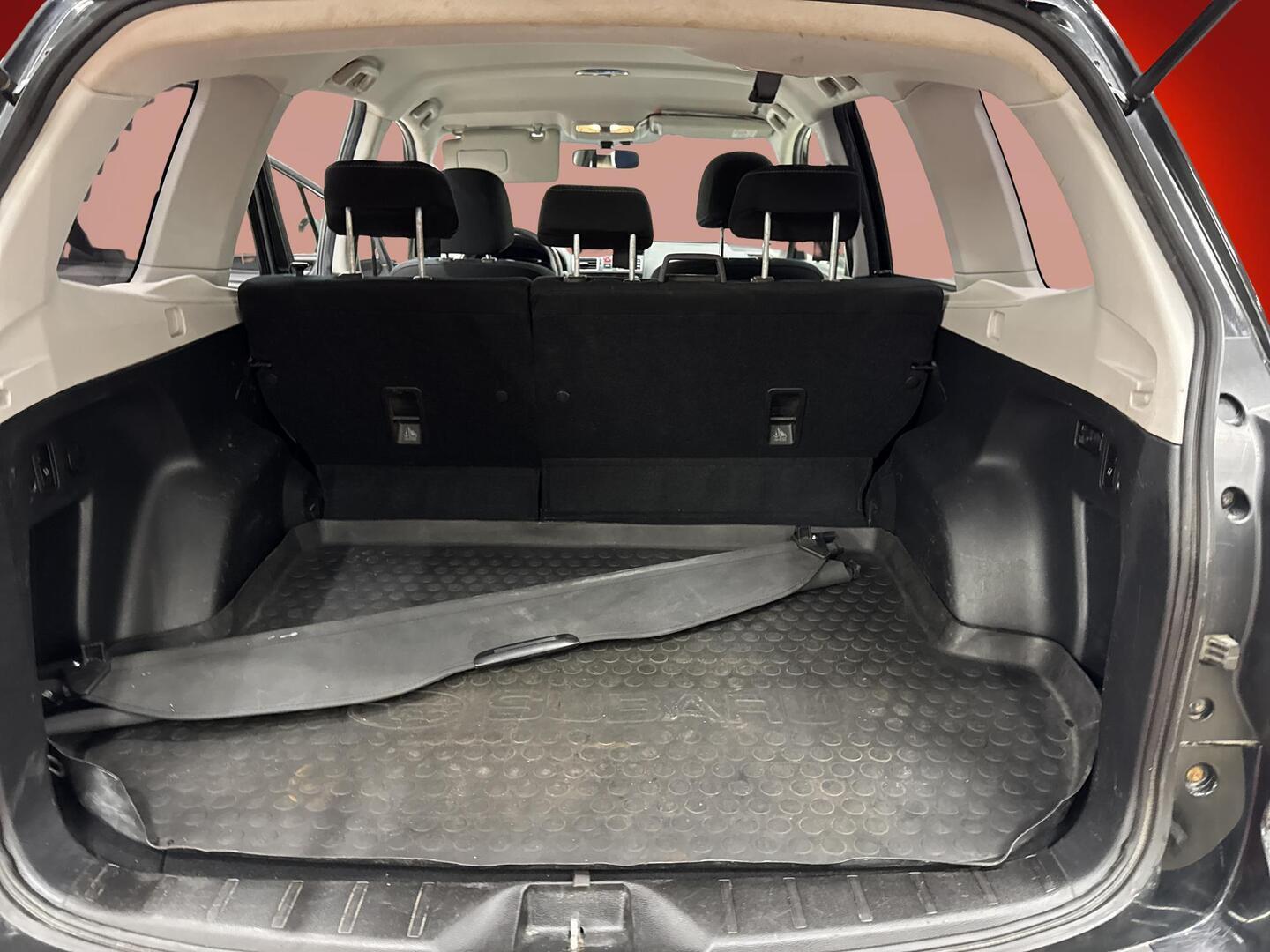 SUBARU Forester 2016