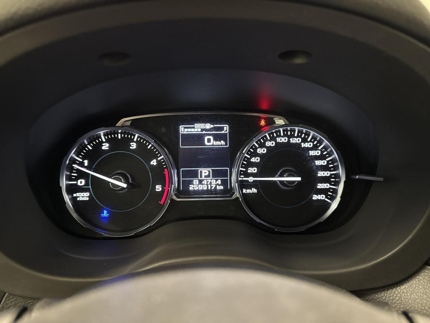 SUBARU Forester 2016