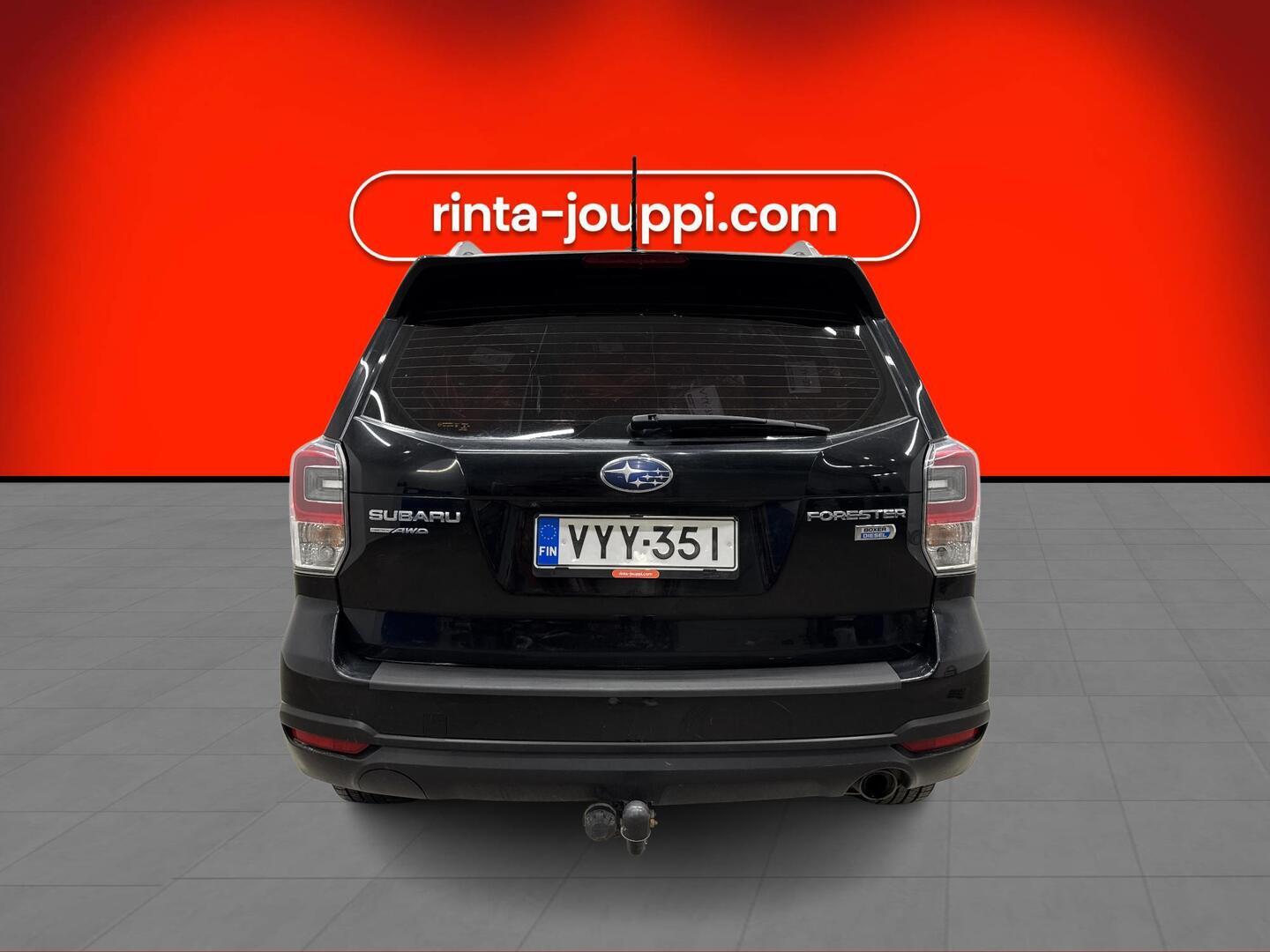 SUBARU Forester 2016
