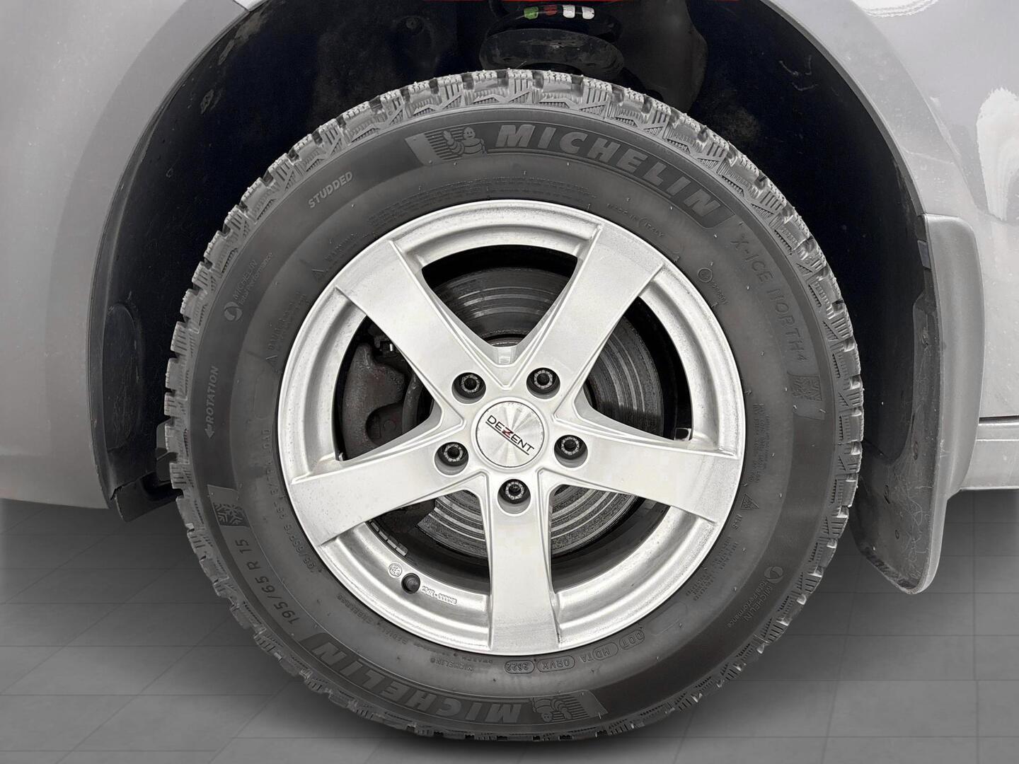 VOLKSWAGEN Caddy 2017