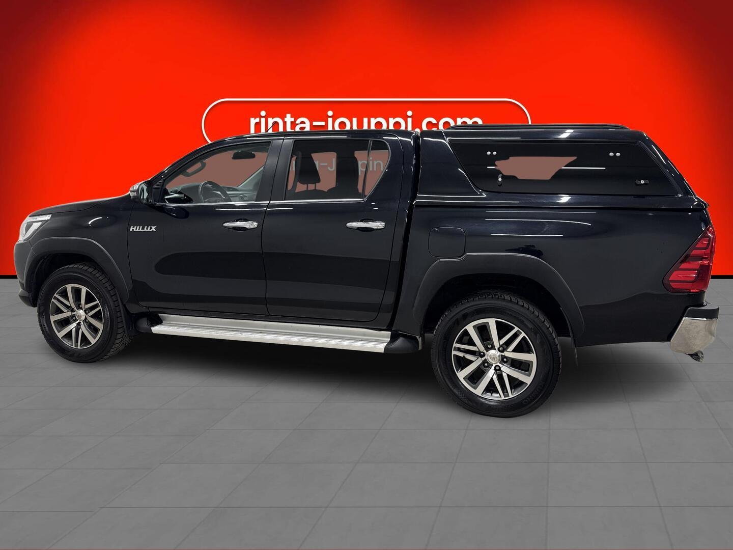 TOYOTA Hilux 2018