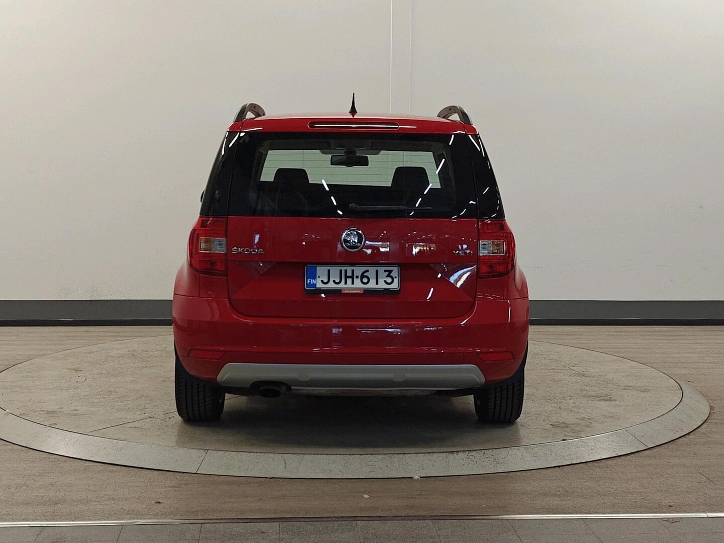 SKODA Yeti 2014