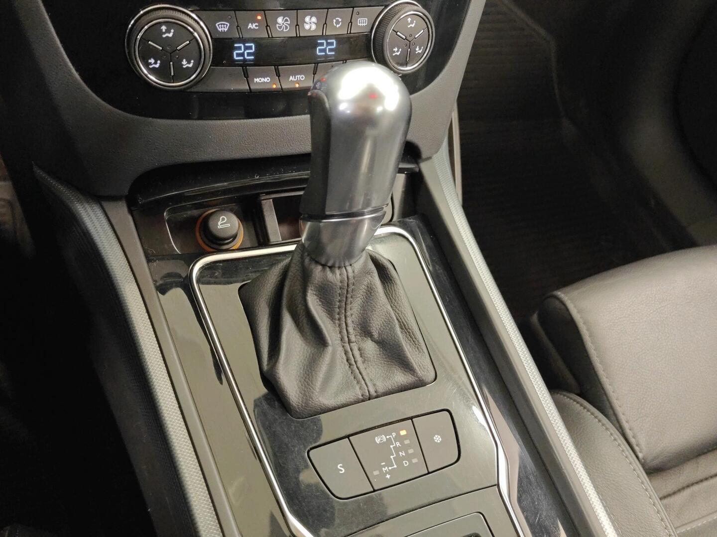 PEUGEOT 508 2017
