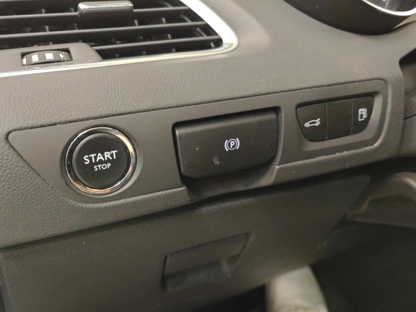 PEUGEOT 508 2017