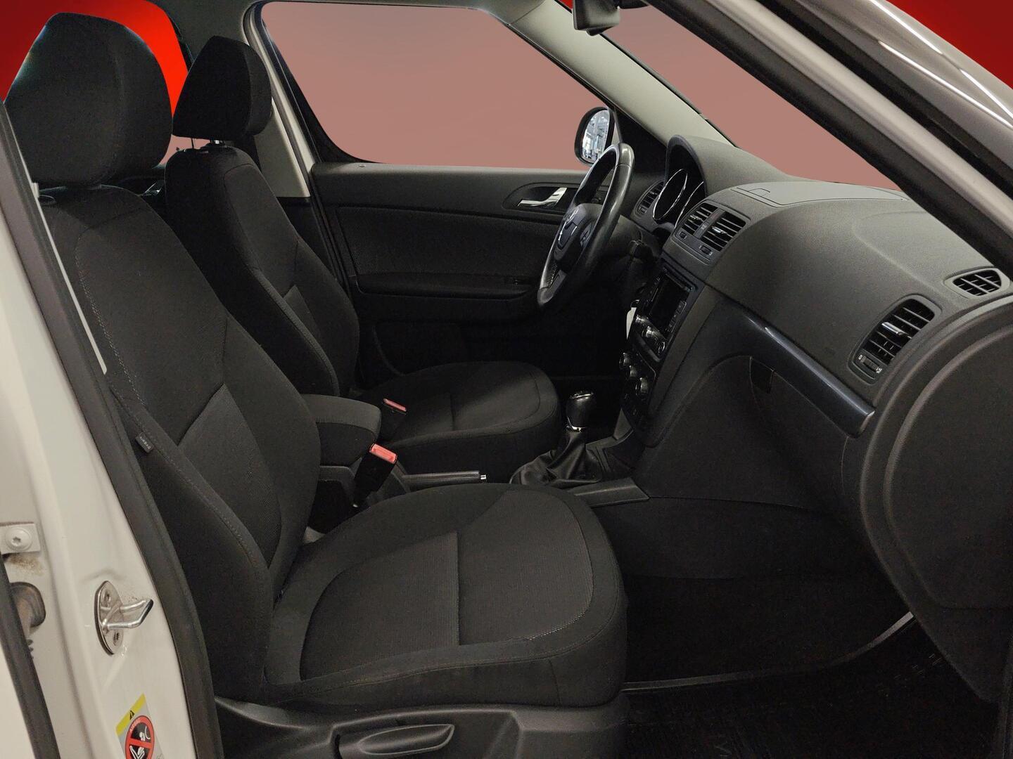 SKODA Yeti 2013