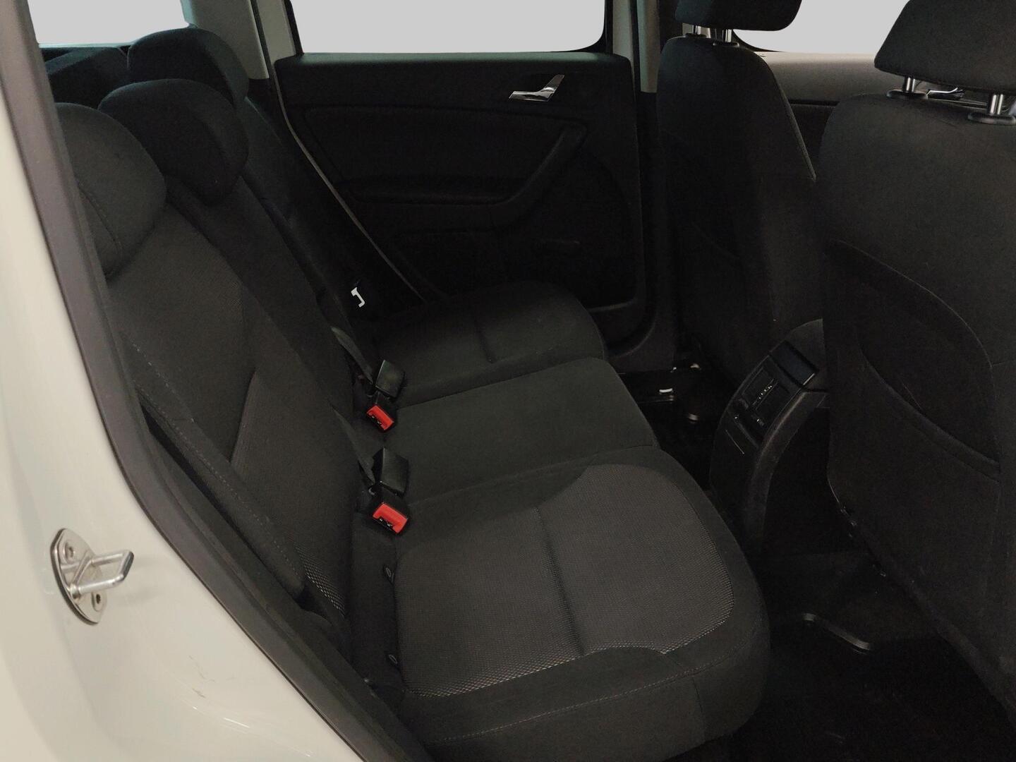 SKODA Yeti 2013